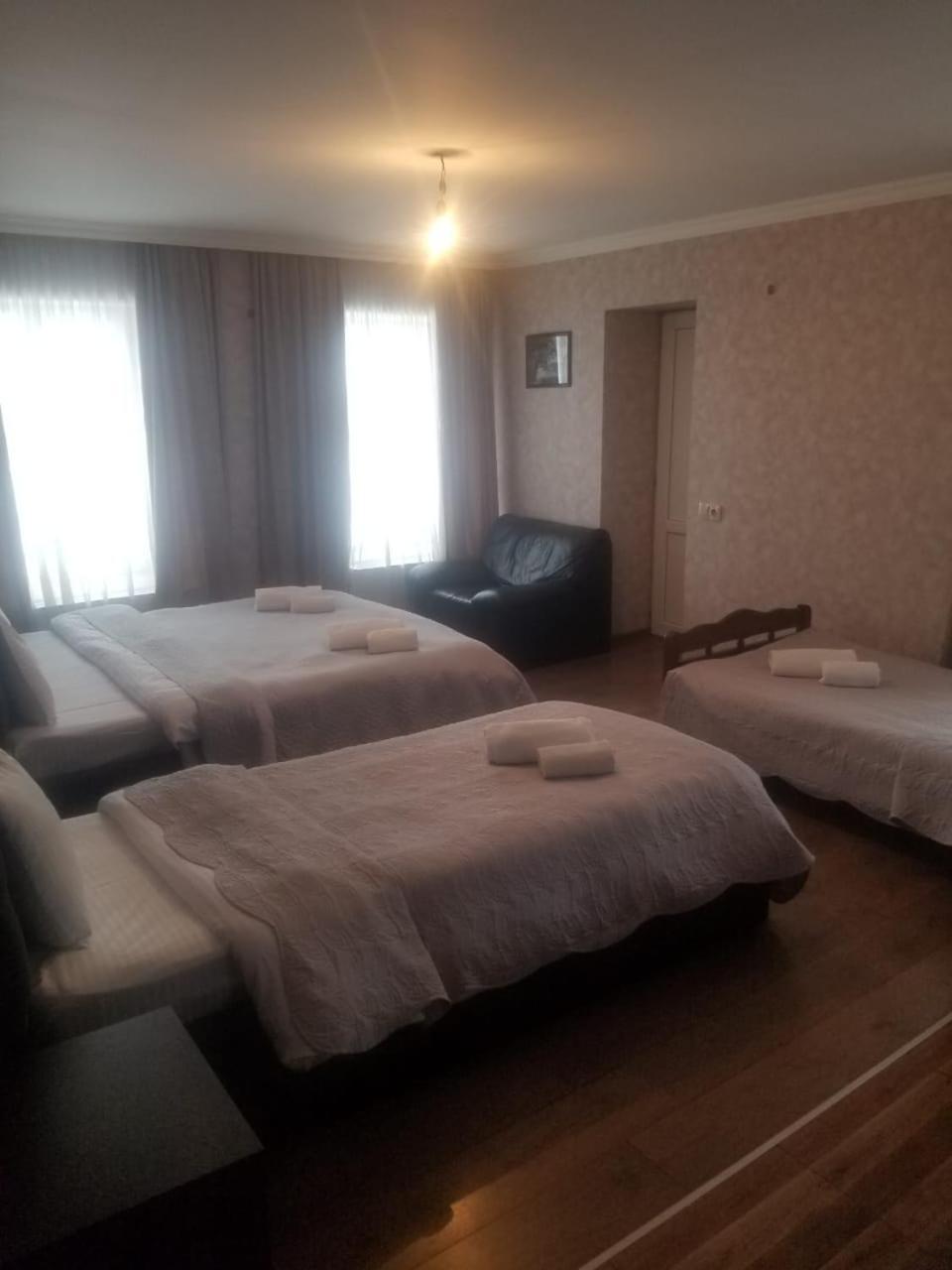 Guesthouse Ori Beli In מסטיה מראה חיצוני תמונה