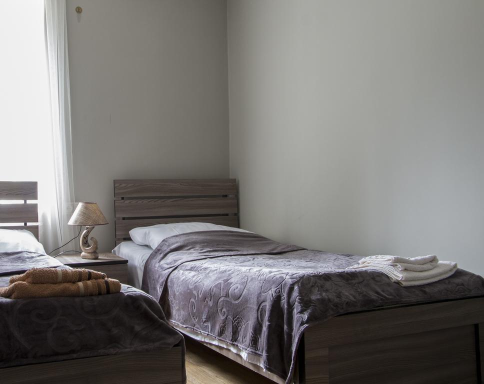 Guesthouse Ori Beli In מסטיה מראה חיצוני תמונה