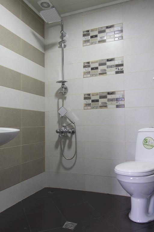 Guesthouse Ori Beli In מסטיה מראה חיצוני תמונה