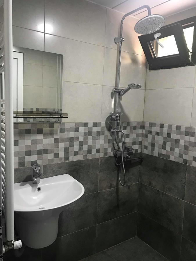 Guesthouse Ori Beli In מסטיה מראה חיצוני תמונה